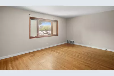 8043 Lake Street #1, River Forest, IL 60305 - Photo 9