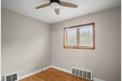 8043 Lake Street #1, River Forest, IL 60305 - Photo 11