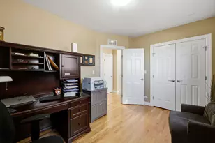 1717 W Nelson Ave, Chicago, IL 60657 - Photo 17