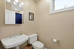1717 W Nelson Ave, Chicago, IL 60657 - Photo 19