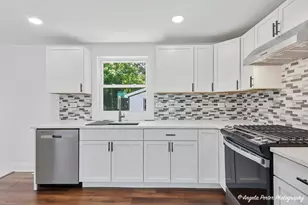 33028 N Ridge Rd, Grayslake, IL 60030 - Photo 9