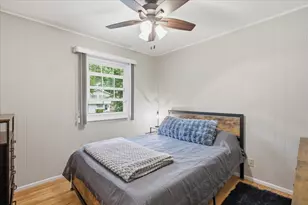 1049 E Fosket Dr, Palatine, IL 60074 - Photo 15