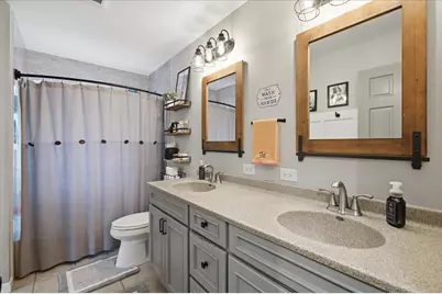 1049 E Fosket Drive, Palatine, IL 60074 - Photo 13