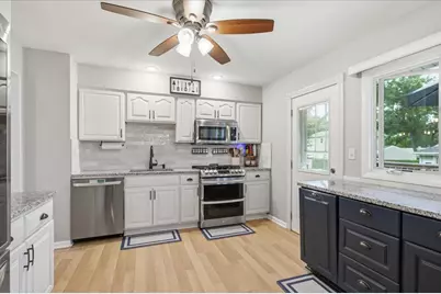 1049 E Fosket Drive, Palatine, IL 60074 - Photo 7