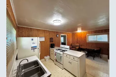 307 Washington Street, Rockford, IL 61104 - Photo 11