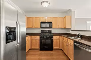 440 W Mahogany Ct, Palatine, IL 60067 - Photo 7