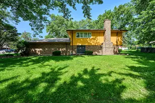 385 E 162nd St, Harvey, IL 60426 - Photo 5