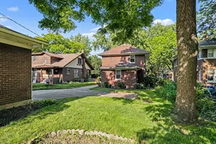 438 Wilder St, Aurora, IL 60506 - Photo 25