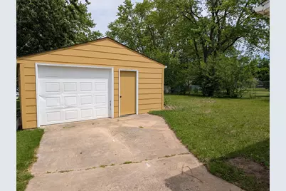 311 Stewart Drive, Freeport, IL 61032 - Photo 13