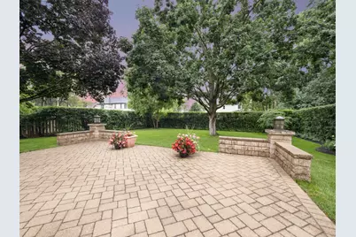 3066 Knollwood Lane, Glenview, IL 60025 - Photo 39