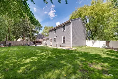 1581 Madison Avenue, Saint Charles, IL 60174 - Photo 5