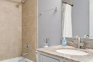 5617 W Lawrence Ave, Chicago, IL 60630 - Photo 13