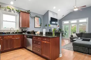 5617 W Lawrence Ave, Chicago, IL 60630 - Photo 3