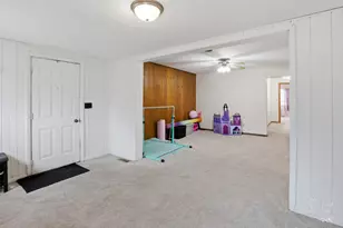403 South St, Crescent City, IL 60928 - Photo 7