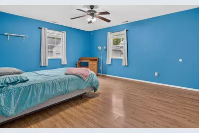 209 S East Street, Gardner, IL 60424 - Photo 17