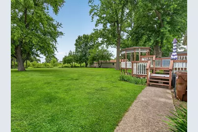 209 S East Street, Gardner, IL 60424 - Photo 25