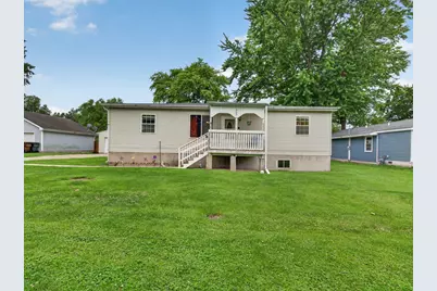 209 S East Street, Gardner, IL 60424 - Photo 1