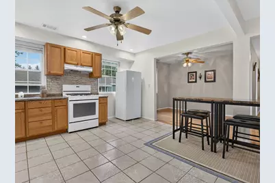 209 S East Street, Gardner, IL 60424 - Photo 13