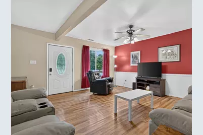 209 S East Street, Gardner, IL 60424 - Photo 7