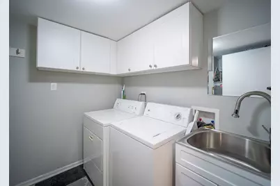 10501 S Highland Avenue #204B, Worth, IL 60482 - Photo 7