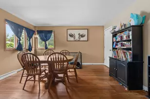 404 W Burbank St, Harvard, IL 60033 - Photo 5