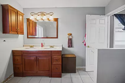 404 W Burbank Street, Harvard, IL 60033 - Photo 11
