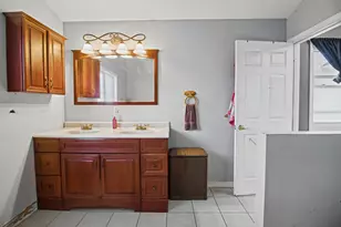 404 W Burbank St, Harvard, IL 60033 - Photo 11