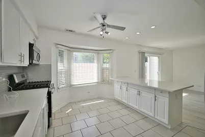 1506 Fernwood Court, Gurnee, IL 60031 - Photo 21