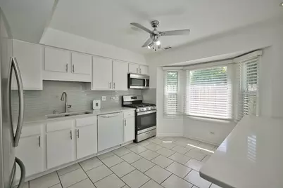 1506 Fernwood Court, Gurnee, IL 60031 - Photo 23
