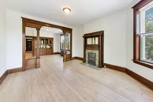 858 N Wolcott Ave, Chicago, IL 60622 - Photo 3