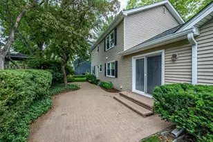 1612 Harris Ln, Naperville, IL 60565 - Photo 45