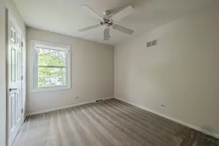 1612 Harris Ln, Naperville, IL 60565 - Photo 35