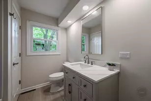 1612 Harris Ln, Naperville, IL 60565 - Photo 33