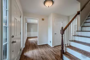 1612 Harris Ln, Naperville, IL 60565 - Photo 11