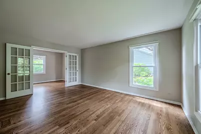 1612 Harris Lane, Naperville, IL 60565 - Photo 5