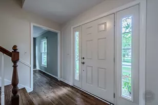 1612 Harris Ln, Naperville, IL 60565 - Photo 3
