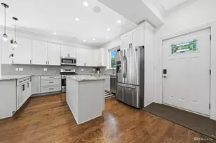 4146 N Kilbourn Ave, Chicago, IL 60641 - Photo 7