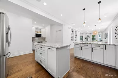 4146 N Kilbourn Avenue, Chicago, IL 60641 - Photo 9