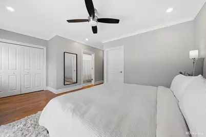 4146 N Kilbourn Avenue, Chicago, IL 60641 - Photo 13