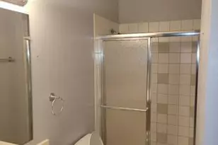 533 N Ashland Ave, Chicago, IL 60622 - Photo 5