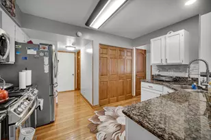1143 Wickfield Ct, Naperville, IL 60563 - Photo 19