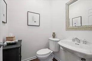 9550 Central Park Ave, Evanston, IL 60203 - Photo 23