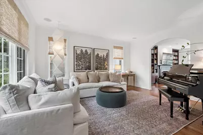 9550 Central Park Avenue, Evanston, IL 60203 - Photo 5