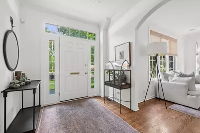 9550 Central Park Avenue, Evanston, IL 60203 - Photo 3