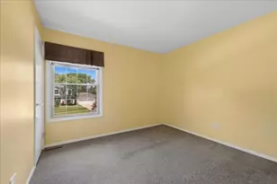 1108 Wellington Ave, Libertyville, IL 60048 - Photo 17