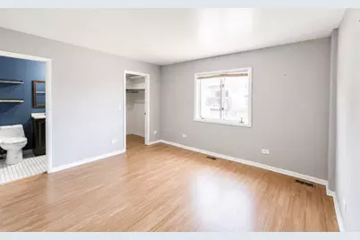 812 Maple Lane, Wheeling, IL 60090 - Photo 11