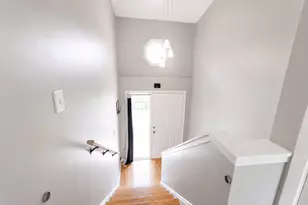 812 Maple Ln, Wheeling, IL 60090 - Photo 5