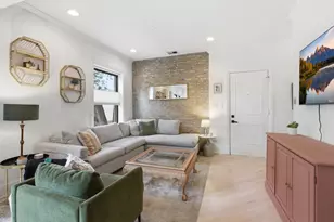 1700 W Summerdale Ave, Chicago, IL 60640 - Photo 3