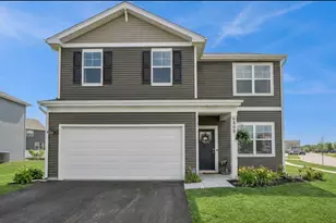 6809 Willow Dr, Wonder Lake, IL 60097 - Photo 1