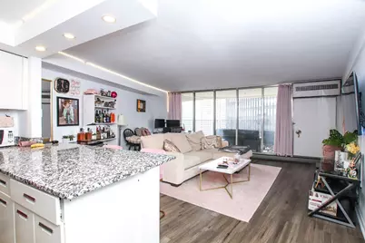 300 N State Street #3330, Chicago, IL 60654 - Photo 7